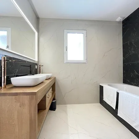 Zeruko Izarra Сasa de vacaciones Sare